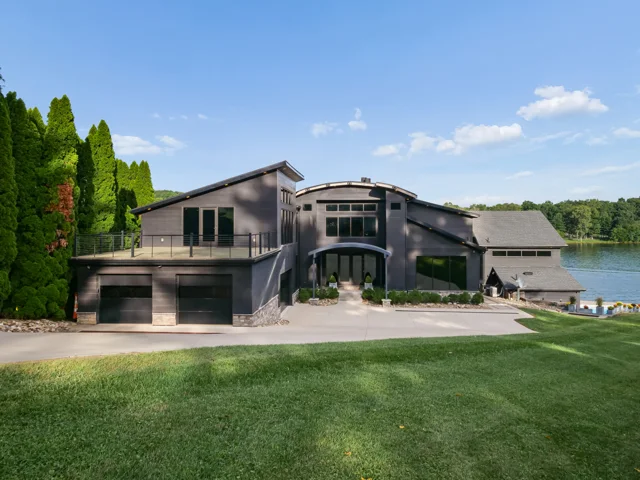Front exterior and arrival at 88 Lakeview Court