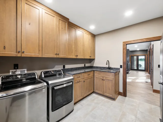 Main-level laundry at 88 Lakeview Court