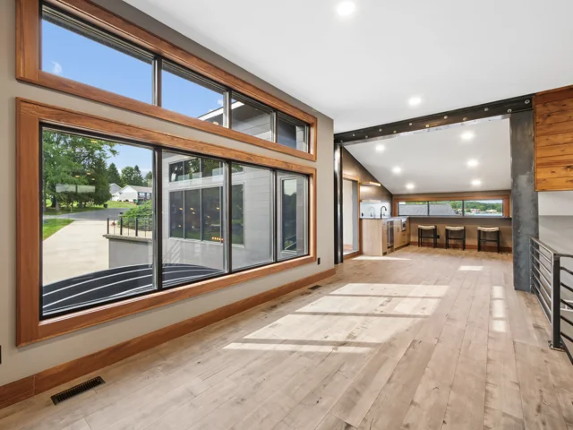 Bridge, loft and staircase at 88 Lakeview Court