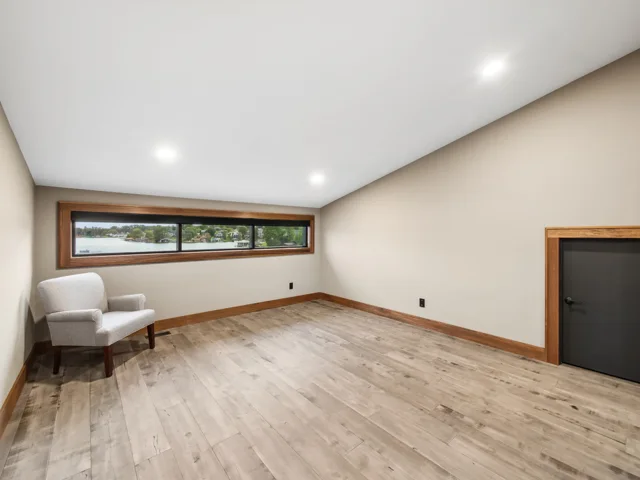 Upper-level guest bedroom at 88 Lakeview Court